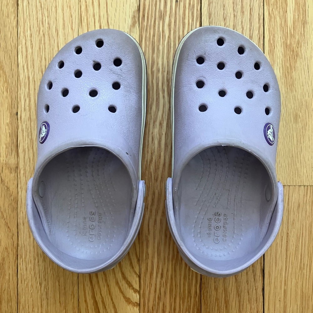 Purple Crocs size 10 (toddler)